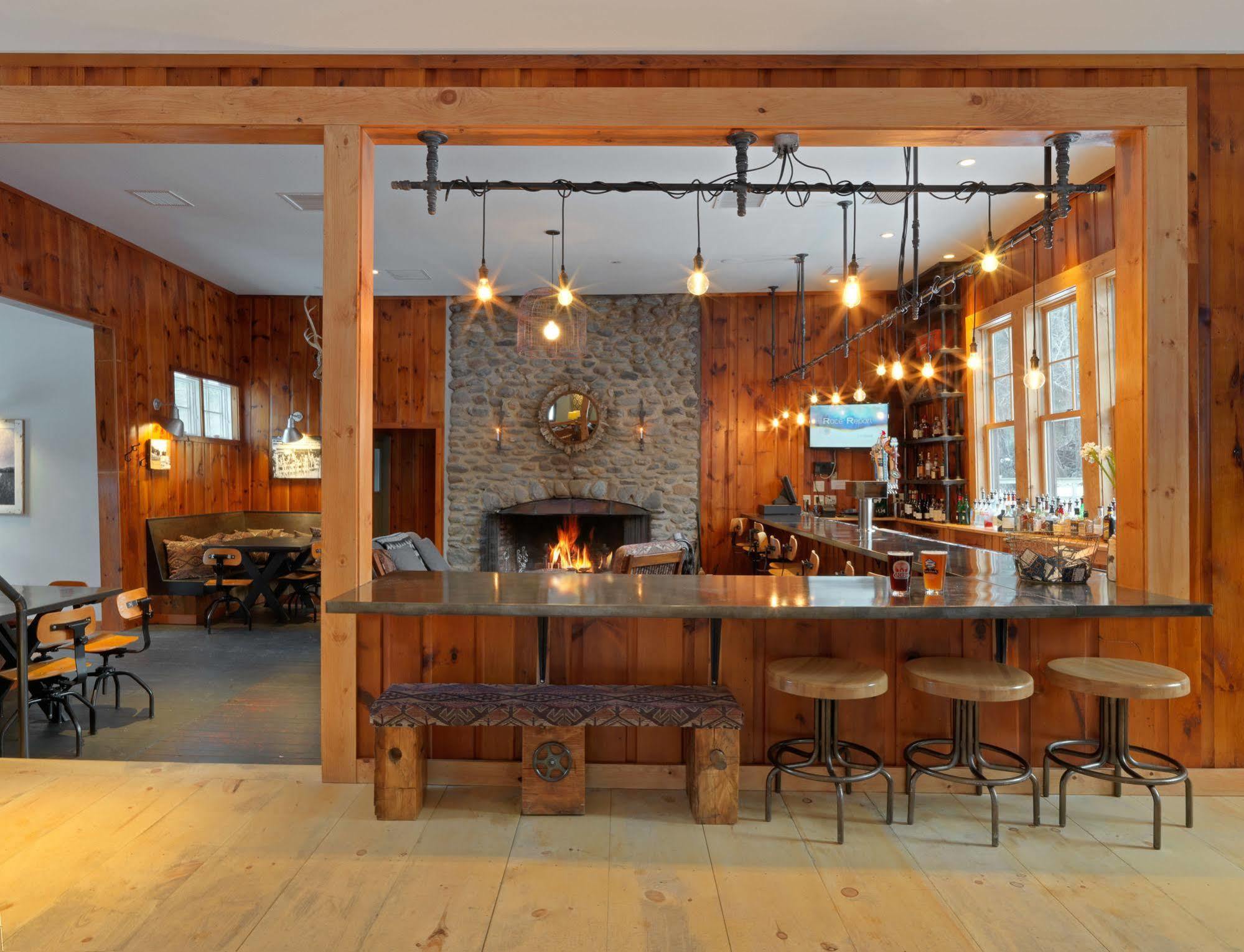 Mad River Barn Waitsfield Extérieur photo
