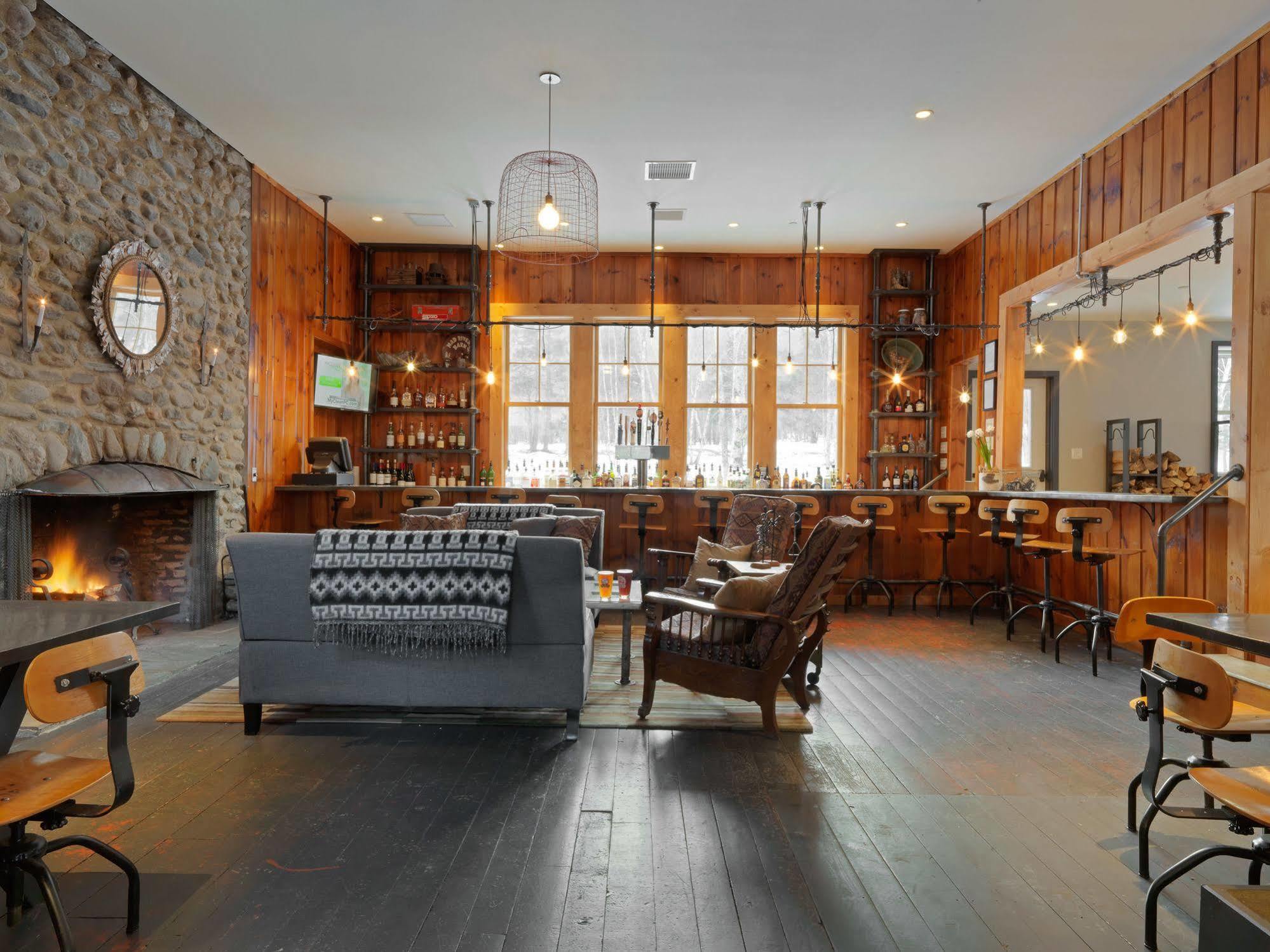 Mad River Barn Waitsfield Extérieur photo
